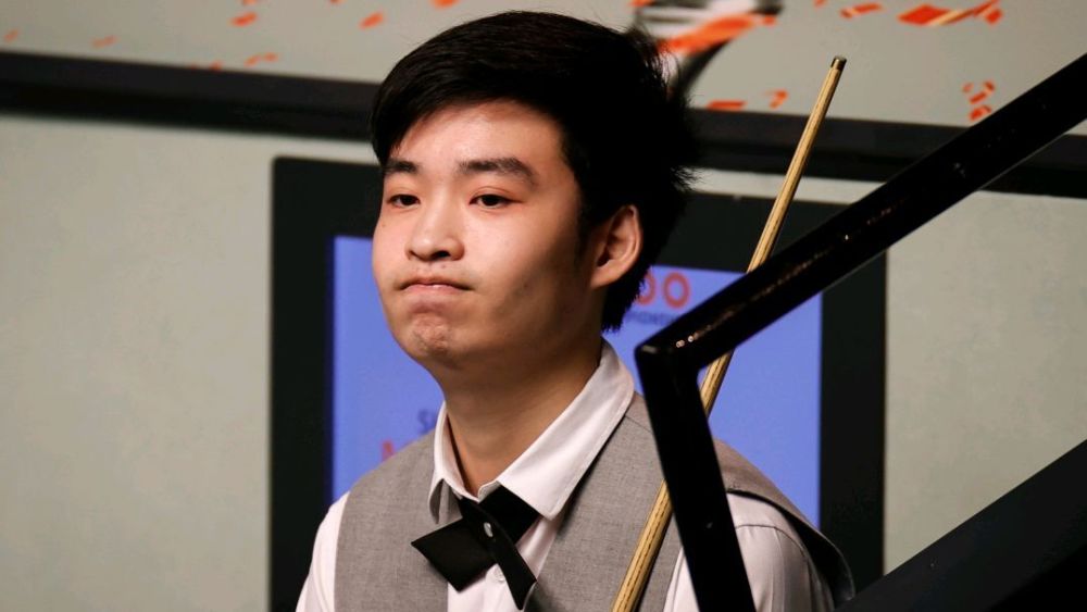 俱乐部与球 俱乐部与球