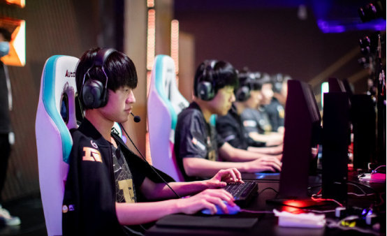 对抗与战术 对抗与战术